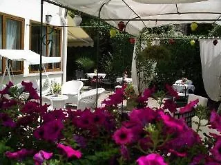 Hotel Villa Stella Lido di Venezia 2*,